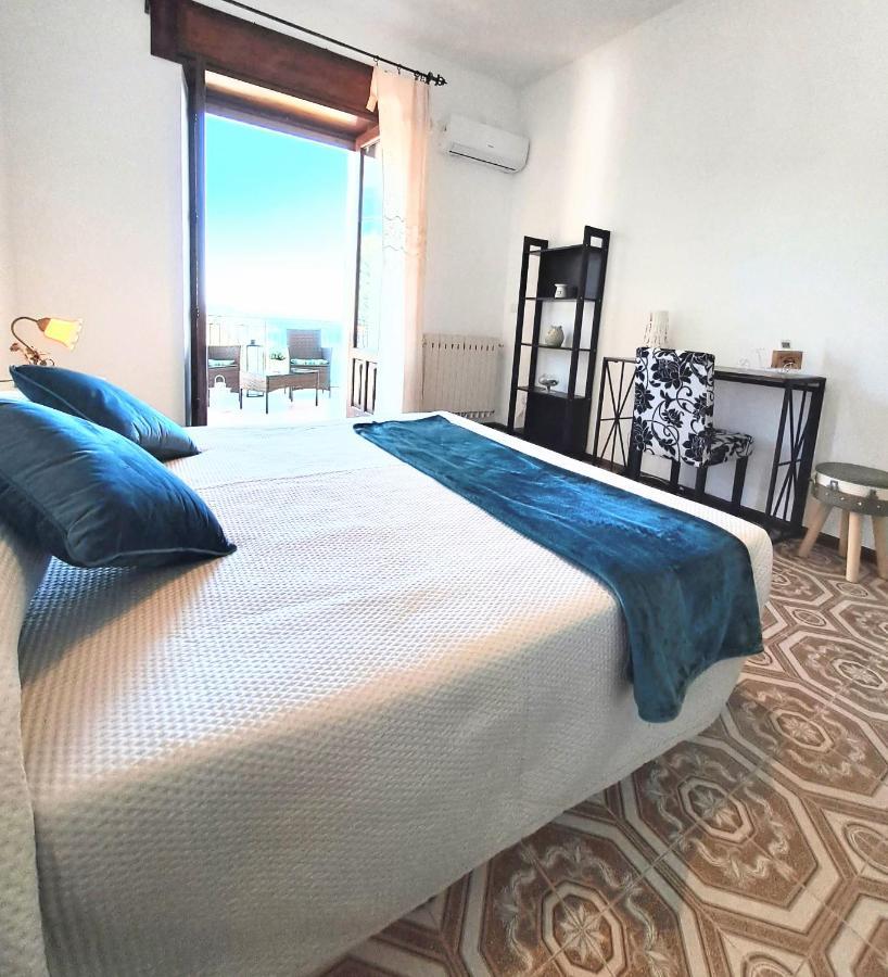 Tao Charming Apartment Taormina Exterior foto